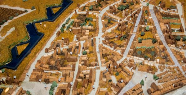 32 Stadtmodell nach Stich 1663